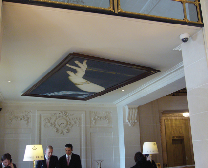 inside image of Parisien Hotel lobby