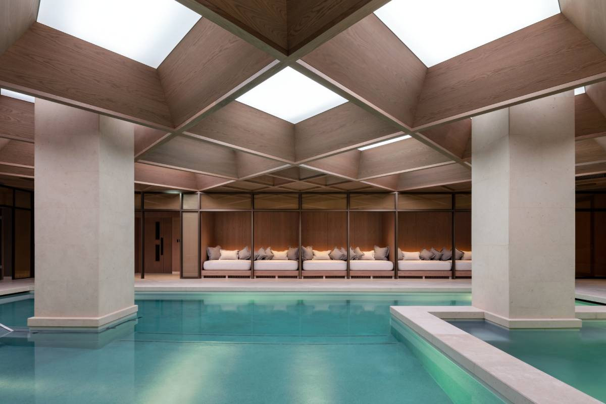 The Londoner Hotel