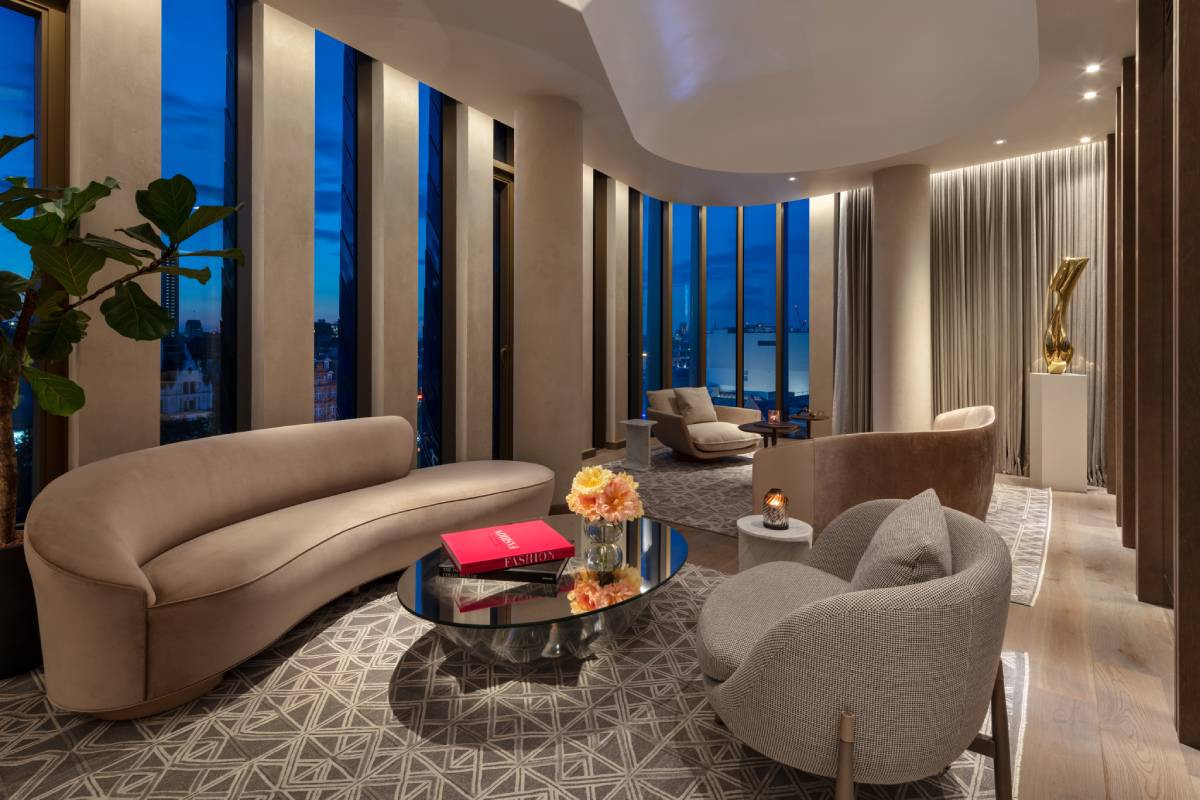 The Londoner Hotel